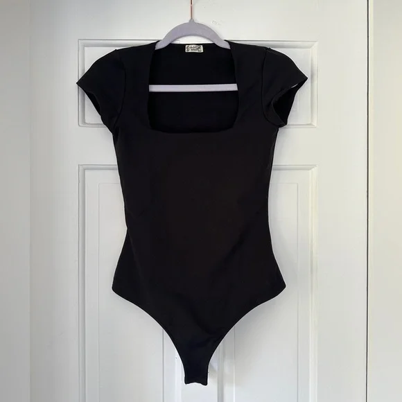 Free People Intimately Black Square Neck Short Sleeve Bodysuit in Size Small - Picture 4 of 13